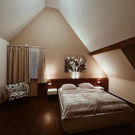 Gasthaus Lindenhof Otel Much Dış mekan fotoğraf
