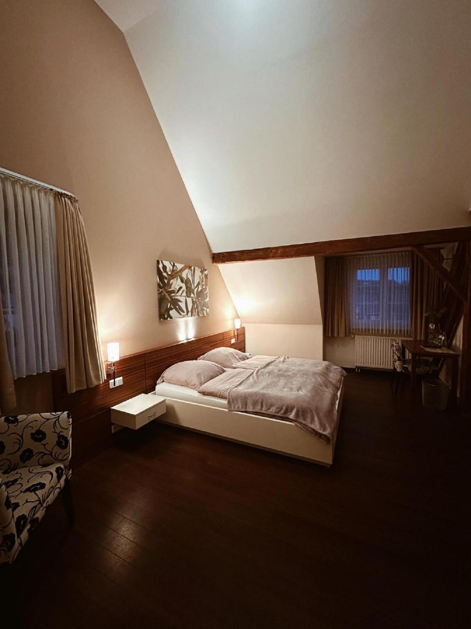 Gasthaus Lindenhof Otel Much Dış mekan fotoğraf