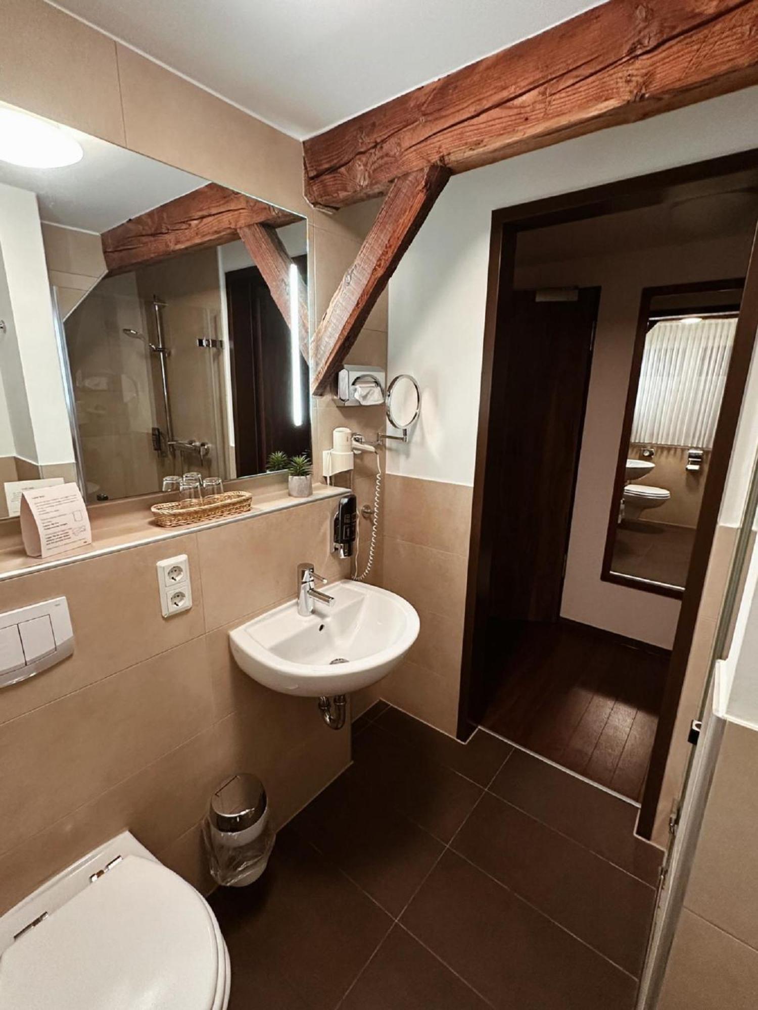 Gasthaus Lindenhof Otel Much Dış mekan fotoğraf
