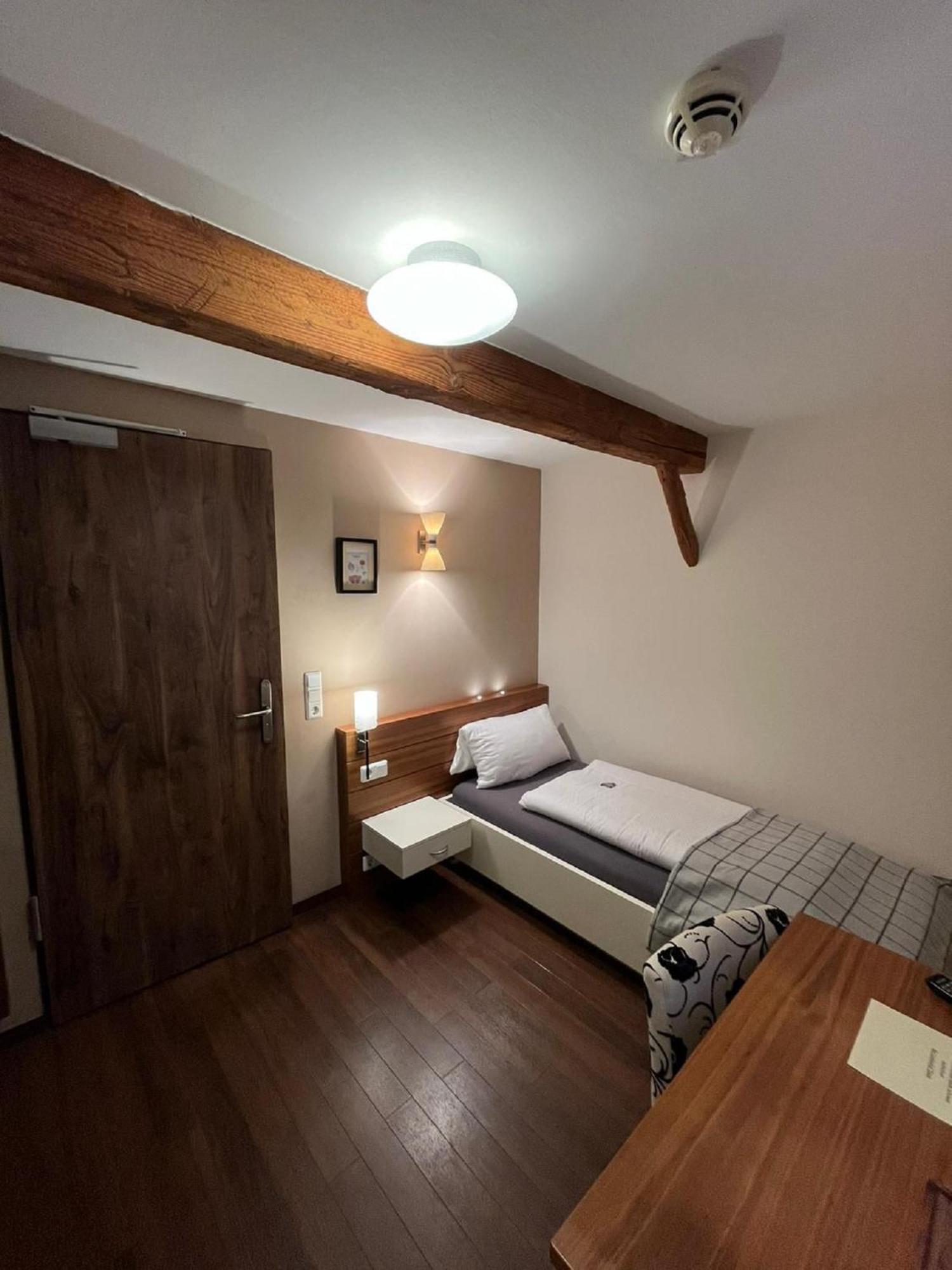 Gasthaus Lindenhof Otel Much Dış mekan fotoğraf